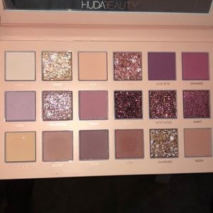HUDA Beauty Nude Palette USED ONCE